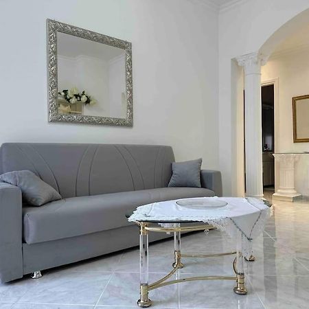 Casa Eleonora: A 5 Min Dal Mare + Free Parking Apartamento Ventimiglia Exterior foto