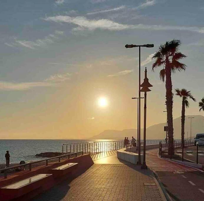 Casa Eleonora: A 5 Min Dal Mare + Free Parking Apartamento Ventimiglia Exterior foto